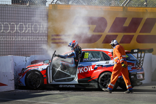 L'incidente di Catsburg in Gara2 WTCR 2019 Marocco