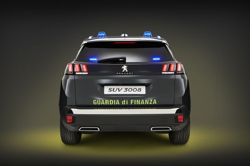 Peugeot SUV 3008, eccellenza tecnologia in azione con la Guardia di Finanza Peugeot SUV 3008, eccellenza tecnologia in azione con la Guardia di Finanza