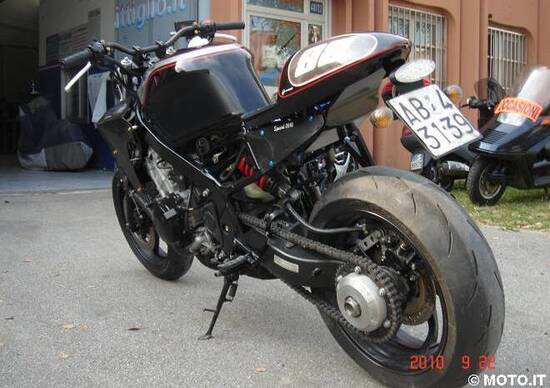 Le Strane di Moto.it: Honda CBR 600 F Special Le Strane di Moto.it: Honda CBR 600 F Special