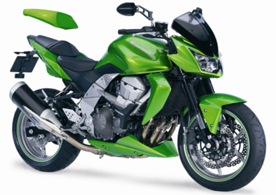 Promozione Kawasaki Z750: cupolino e coprisella in omaggio Promozione Kawasaki Z750: cupolino e coprisella in omaggio