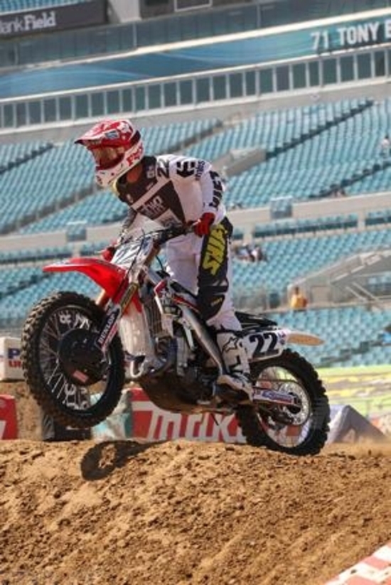 AMA Supercross FIM. A Jacksonville vince Trey Canard AMA Supercross FIM. A Jacksonville vince Trey Canard
