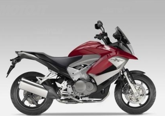 Honda Crossrunner. Prezzo, peso e potenza Honda Crossrunner. Prezzo, peso e potenza