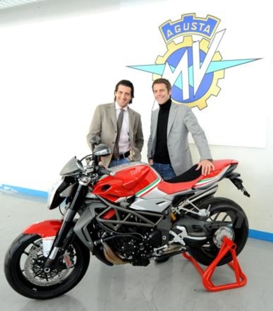 Brutale reale per il principe Emanuele Filiberto Brutale reale per il principe Emanuele Filiberto