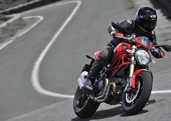 Ducati Monster 1100 Evo Ducati Monster 1100 Evo