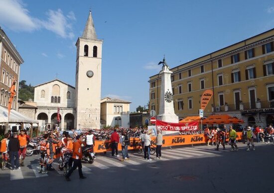 Trofeo Enduro KTM 2011. La seconda prova a Spoleto Trofeo Enduro KTM 2011. La seconda prova a Spoleto