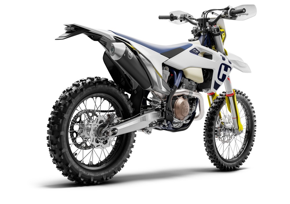 Husqvarna FE 350 (2020), prezzo e scheda tecnica - Moto.it