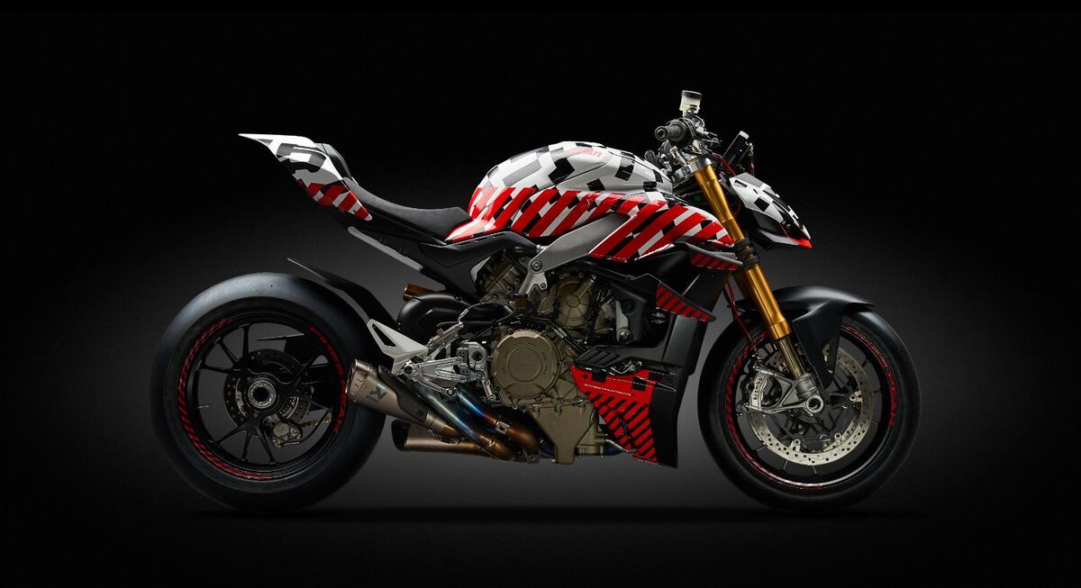 Ducati Streetfighter V4: ecco il prototipo per la Pikes ...