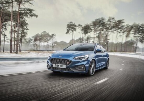 Ford Focus ST, ecco le prestazioni del 2.3 turbo da 280 CV Ford Focus ST, ecco le prestazioni del 2.3 turbo da 280 CV
