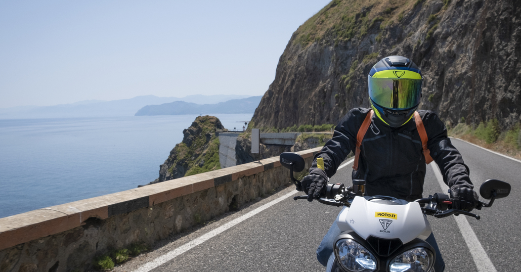 In tour sui Nebrodi con V-Helmets