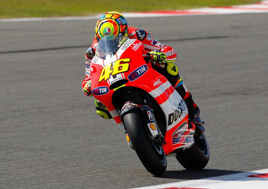 Rossi:Con questa moto riesco a essere più veloce Rossi:Con questa moto riesco a essere più veloce