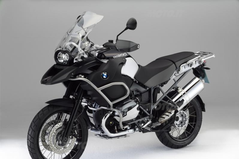 BMW R 1200 GS Adventure Triple Black e F 800 GS Trophy ...