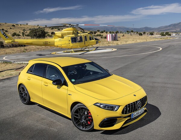 Mercedes Amg A 45 2019 Derapa E Diverte Con 421 Cv Video