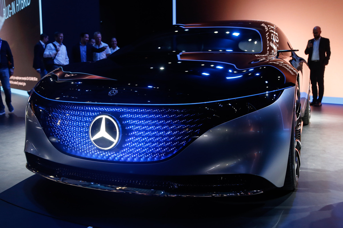 Risultati immagini per Mercedes Vision EQS