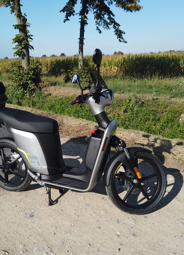 Askoll presenta i nuovi scooter elettrici eS2 ed eS3 EVOlution