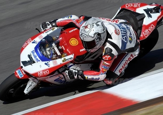 Checa è il più veloce nelle qualifiche di Portimao Checa è il più veloce nelle qualifiche di Portimao