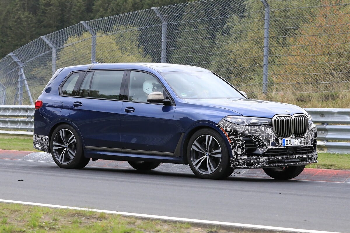 BMW x7 Alpina 2020