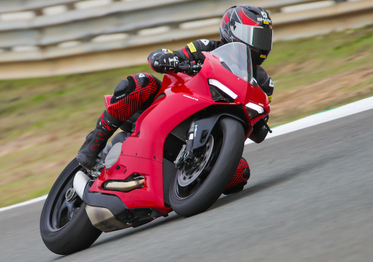 Ducati Panigale V2. Piccola Superbike
