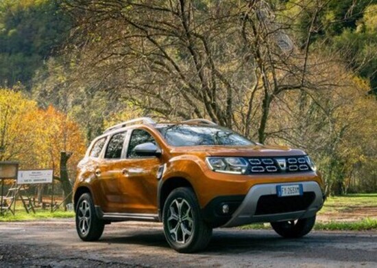 Dacia Duster: nuovo motore benzina TCe 100 Dacia Duster: nuovo motore benzina TCe 100