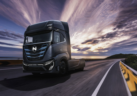 Iveco e Nikola lanciano il camion elettrico Nikola Tre Iveco e Nikola lanciano il camion elettrico Nikola Tre