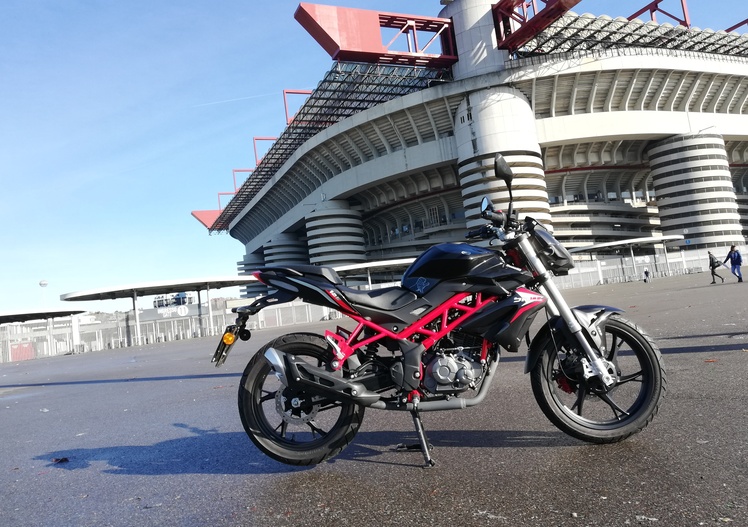 Benelli BN 125: il TEST della ottavo di litro più venduta in Italia