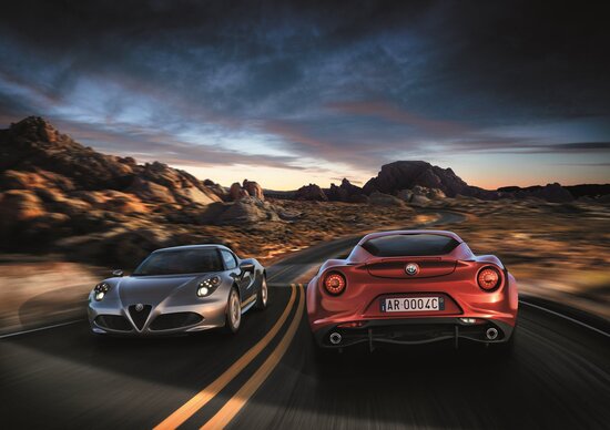 Alfa Romeo 4C in America? Se ne vendono solo 12 al mese Alfa Romeo 4C in America? Se ne vendono solo 12 al mese