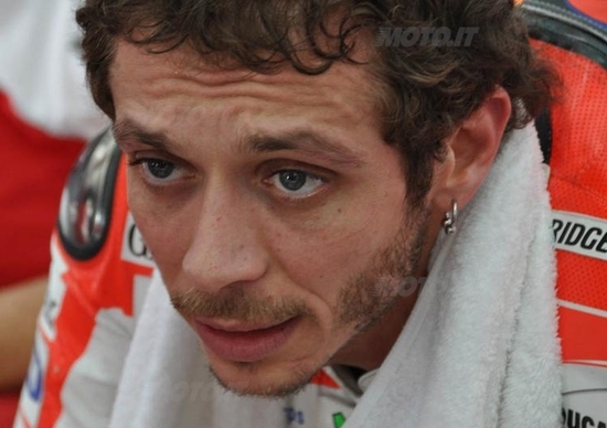 Valentino Rossi: Siamo preoccupati. Non siamo riusciti a risolvere i problemi Valentino Rossi: Siamo preoccupati. Non siamo riusciti a risolvere i problemi