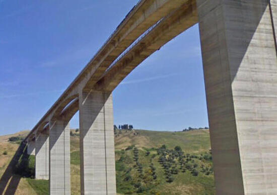 Autostrada A14, il viadotto Cerrano spostato di 7 centimetri Autostrada A14, il viadotto Cerrano spostato di 7 centimetri