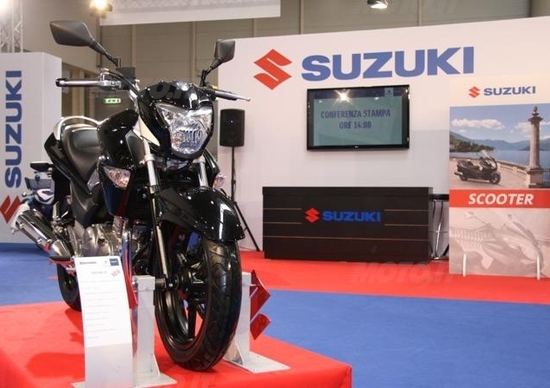Suzuki Inazuma 250. Svelati i prezzi Suzuki Inazuma 250. Svelati i prezzi