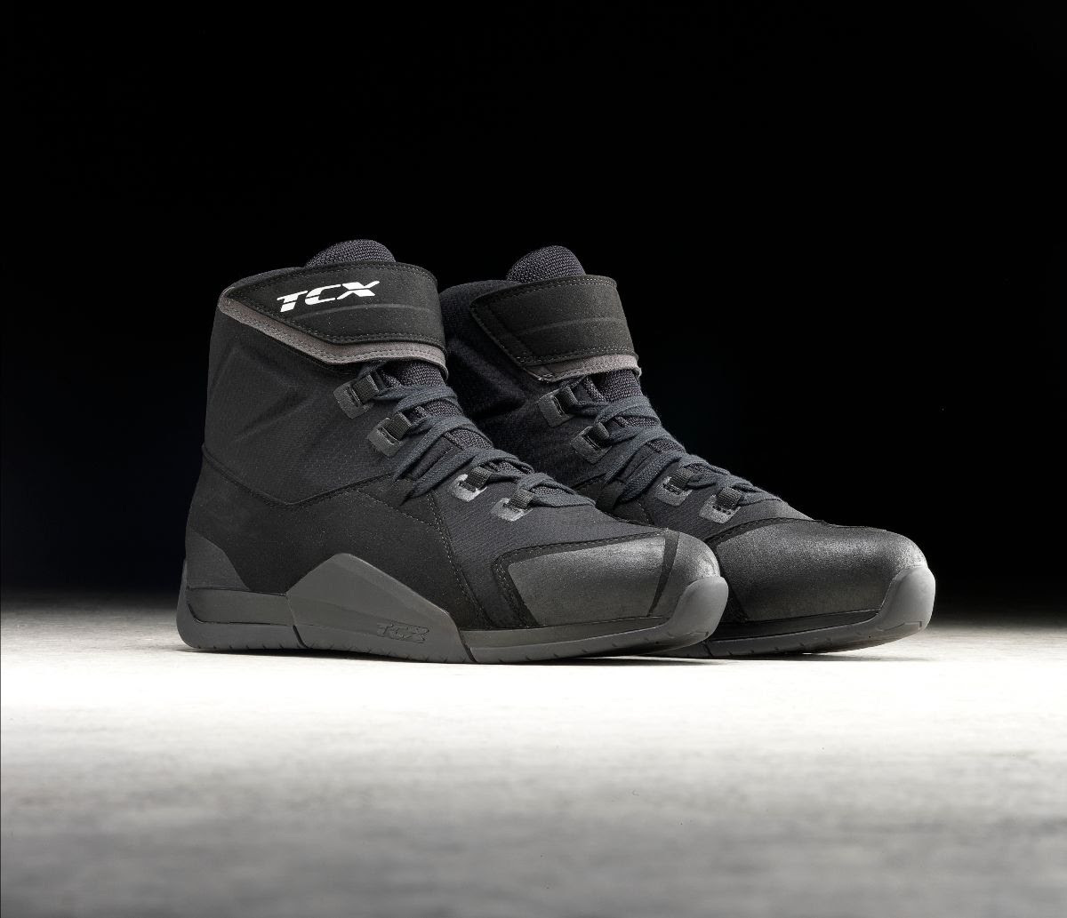 tcx district waterproof