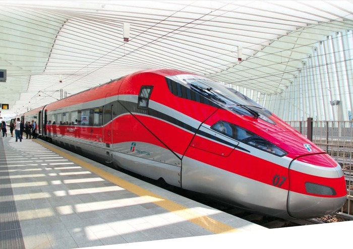 Frecciarossa 1000 Quanto E Veloce La Ferrari Dei Treni News Automoto It