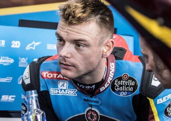 Sam Lowes, spalla rotta: a rischio il GP del Qatar Sam Lowes, spalla rotta: a rischio il GP del Qatar