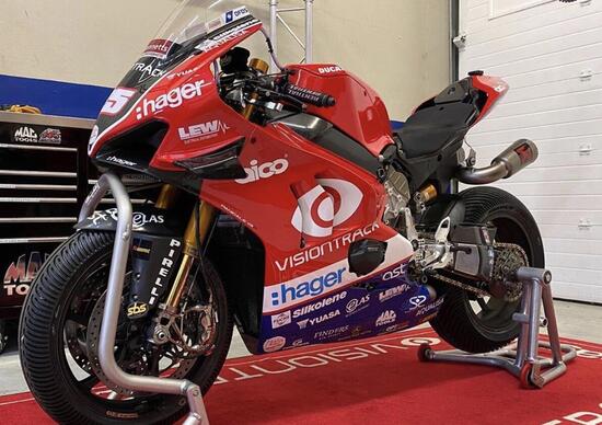 TT 2020: Michael Dunlop con Ducati TT 2020: Michael Dunlop con Ducati