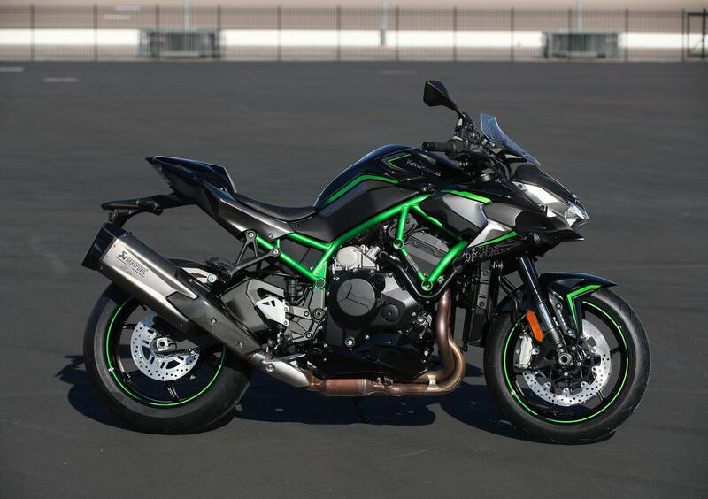 Prova Kawasaki Z H2 La Supercharged Si Sveste Prove Moto It