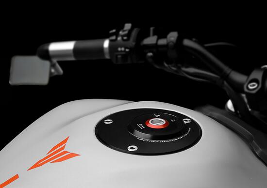 Linea Rizoma per Yamaha MT-09 Linea Rizoma per Yamaha MT-09