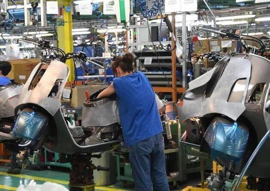 Gruppo Piaggio: si prepara a riaprire Aprilia, Moto Guzzi e Piaggio Gruppo Piaggio: si prepara a riaprire Aprilia, Moto Guzzi e Piaggio