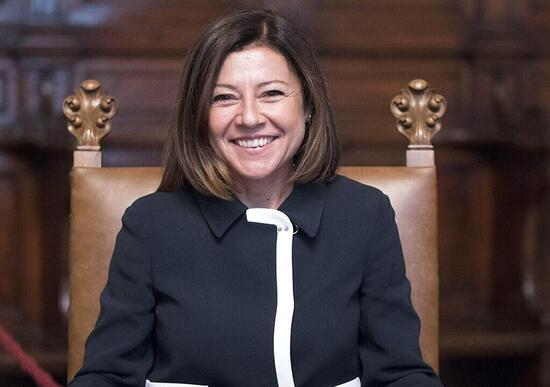 Fase 2. Il ministro De Micheli: Più piste ciclabili e incentivi all'acquisto di bici, eBike e monopattini Fase 2. Il ministro De Micheli: Più piste ciclabili e incentivi all'acquisto di bici, eBike e monopattini