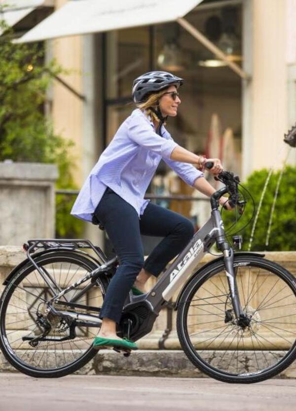 Gli effetti del boom di eBike e biciclette: magazzini vuoti e produzione a rilento
