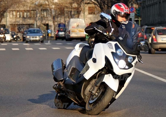 Kymco MyRoad 700i Kymco MyRoad 700i