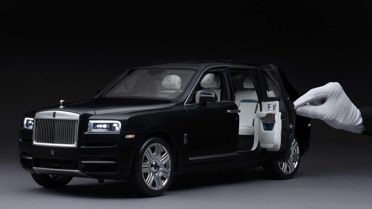 Rolls-Royce Cullinan: un modellino 1:8 fatto e personalizzato come un'auto vera