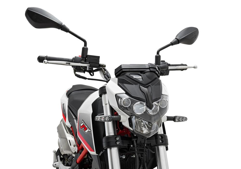 benelli 125 tornado naked