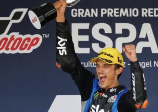 MotoGP a Jerez: per Valentino, oggi, una sola, grande gioia: il trionfo di Luca in Moto2 MotoGP a Jerez: per Valentino, oggi, una sola, grande gioia: il trionfo di Luca in Moto2