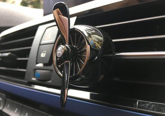 I migliori profumi per l'auto I migliori profumi per l'auto