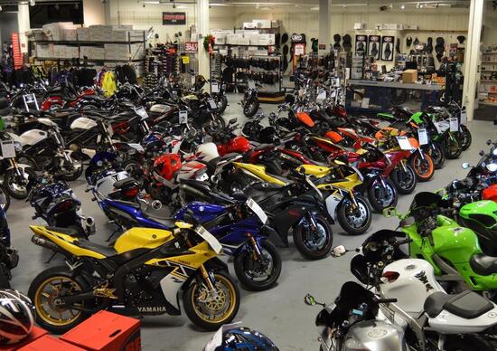 Usato: moto e scooter continuano a tirare. Calano però le radiazioni Usato: moto e scooter continuano a tirare. Calano però le radiazioni