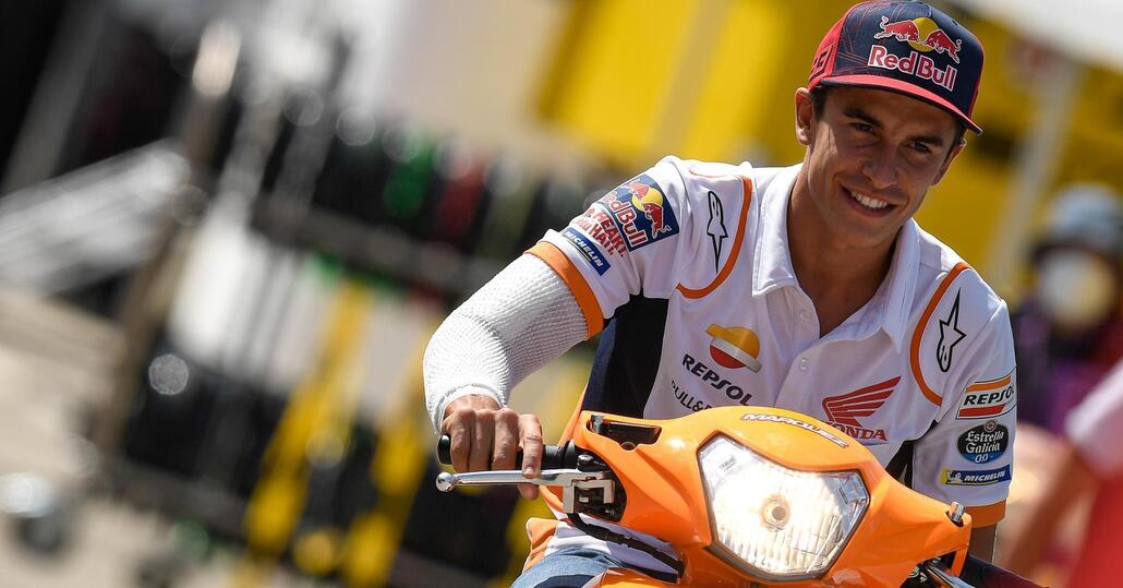 MotoGP 2020, Brivio (Suzuki): Quando un pilota insiste, difficile fermarlo...
