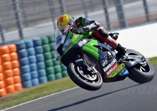 SBK a Magny Cours. Melandri conquista la pole provvisoria SBK a Magny Cours. Melandri conquista la pole provvisoria