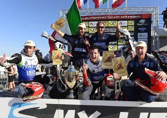Gli Azzurri vincono il Supermoto delle Nazioni 2012 Gli Azzurri vincono il Supermoto delle Nazioni 2012