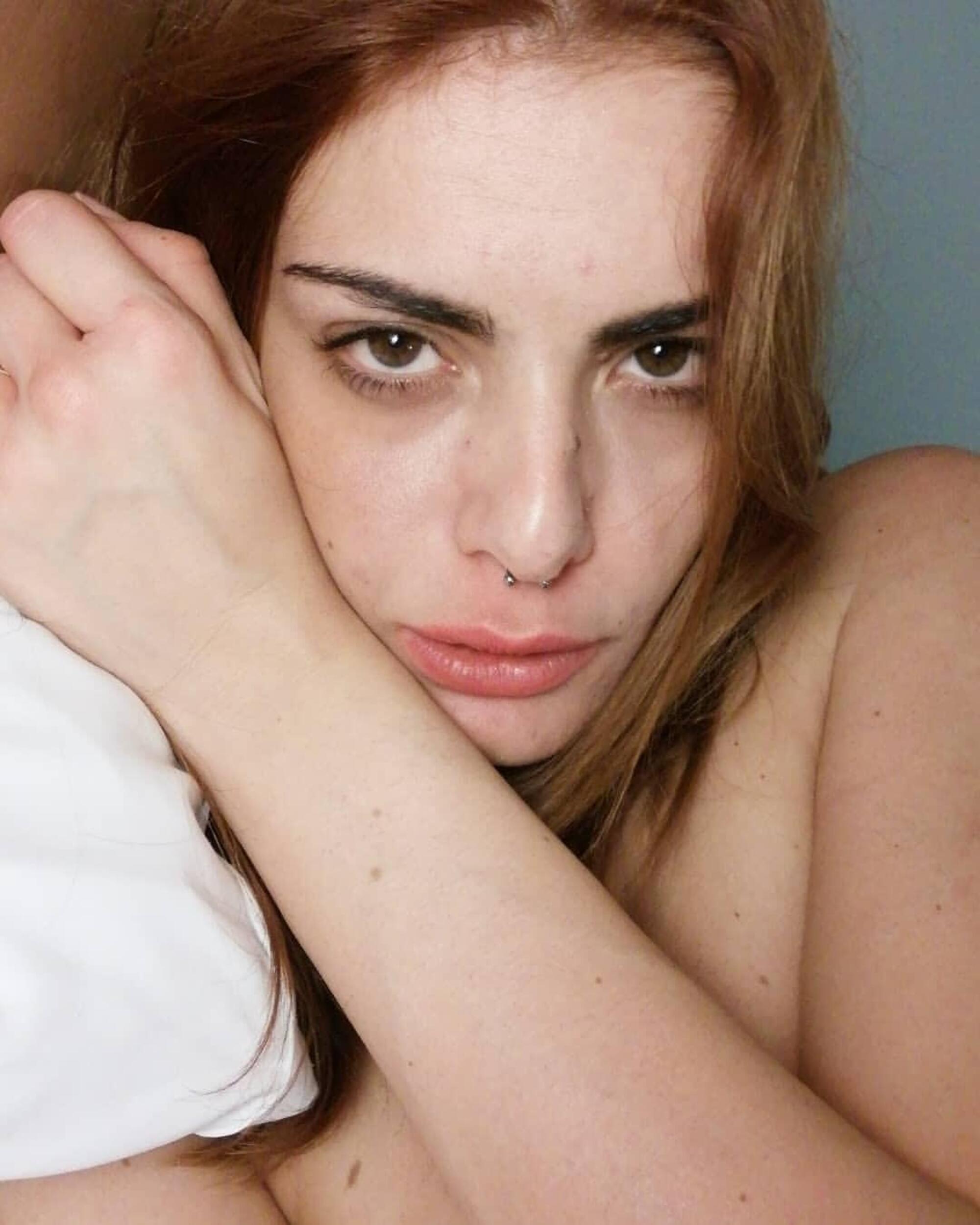 Caterina Redheadsteria 11