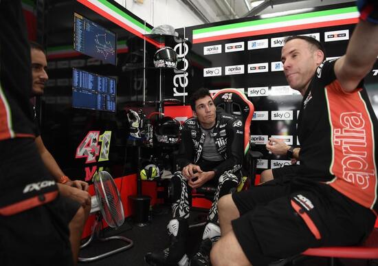 MotoGP. Aleix Espargarò: “Aprilia dovrebbe imitare KTM” MotoGP. Aleix Espargarò: “Aprilia dovrebbe imitare KTM”