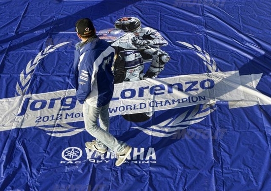 Le foto più spettacolari del GP di Valencia Le foto più spettacolari del GP di Valencia