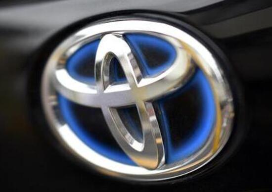 Toyota richiama quasi 2 milioni di auto nel mondo, ma in Italia sono solo 400 Toyota richiama quasi 2 milioni di auto nel mondo, ma in Italia sono solo 400